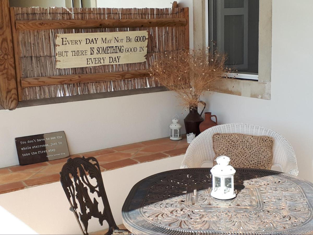 Retiro Da Janela Bed and Breakfast Boliqueime Exteriör bild