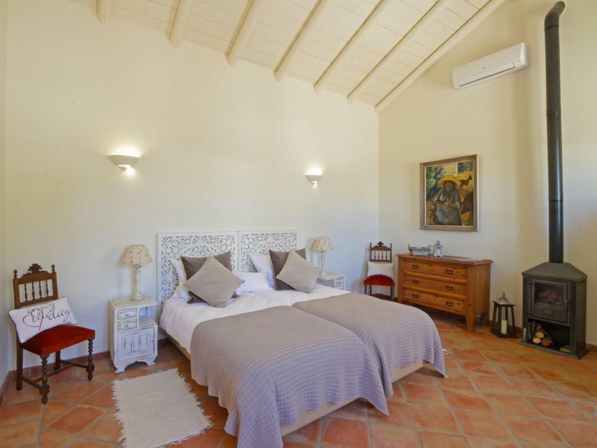 Retiro Da Janela Bed and Breakfast Boliqueime Exteriör bild